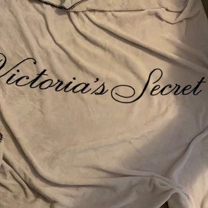 Victoria secret blanket light pink with black writing stitch edges fleece 50x60